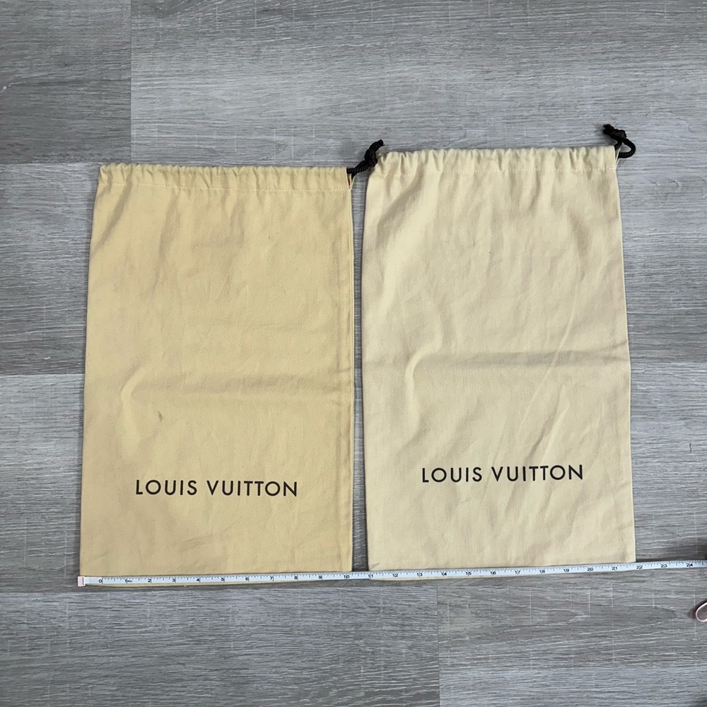 Louis Vuitton Men’s shoes dust bags